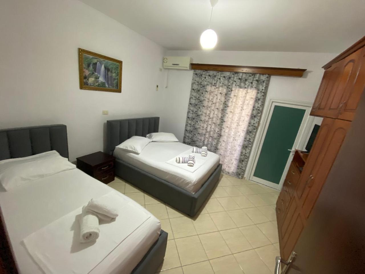 Vila Avni Likometi Ksamil Habitación foto