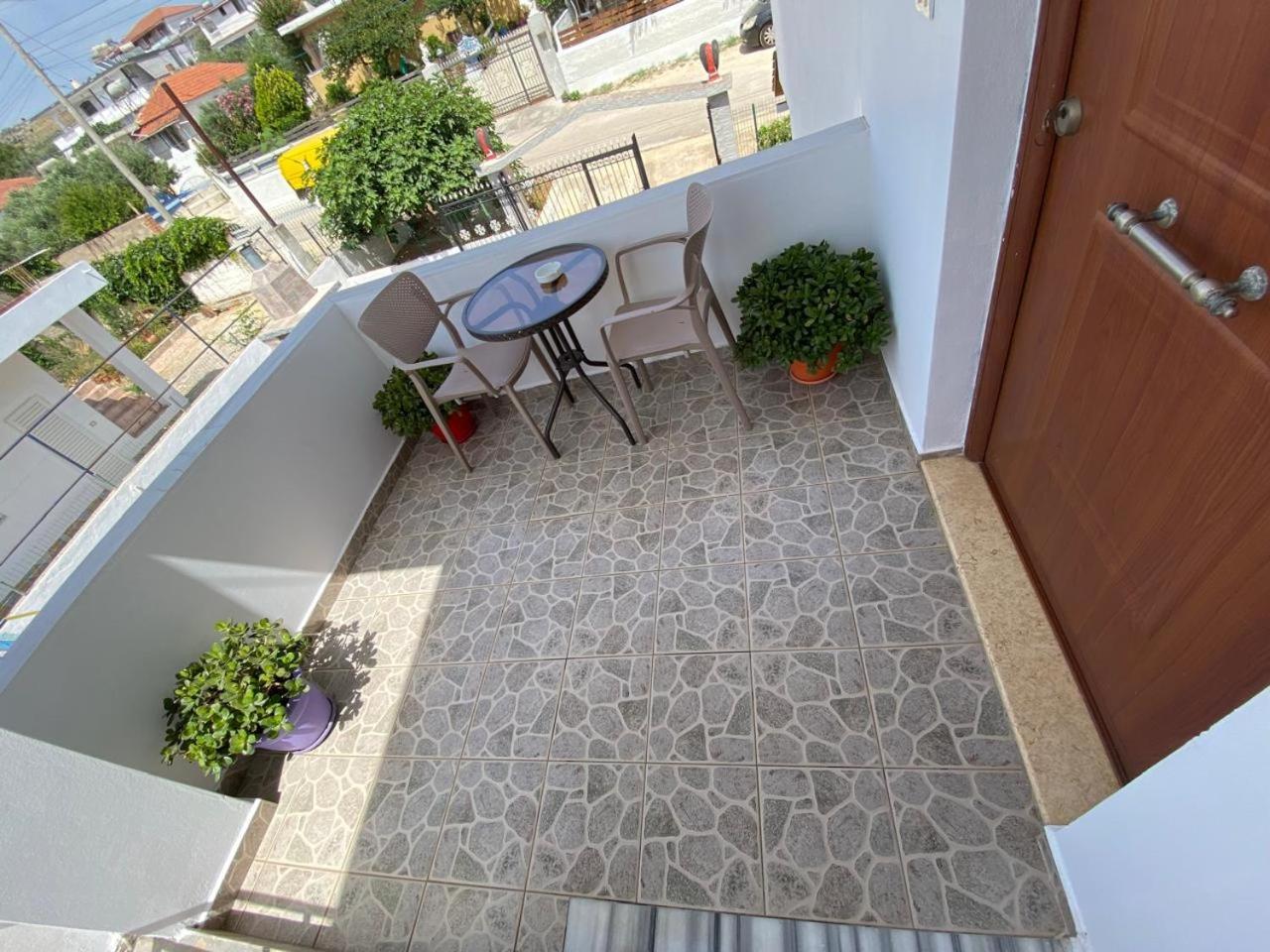 Vila Avni Likometi Ksamil Habitación foto